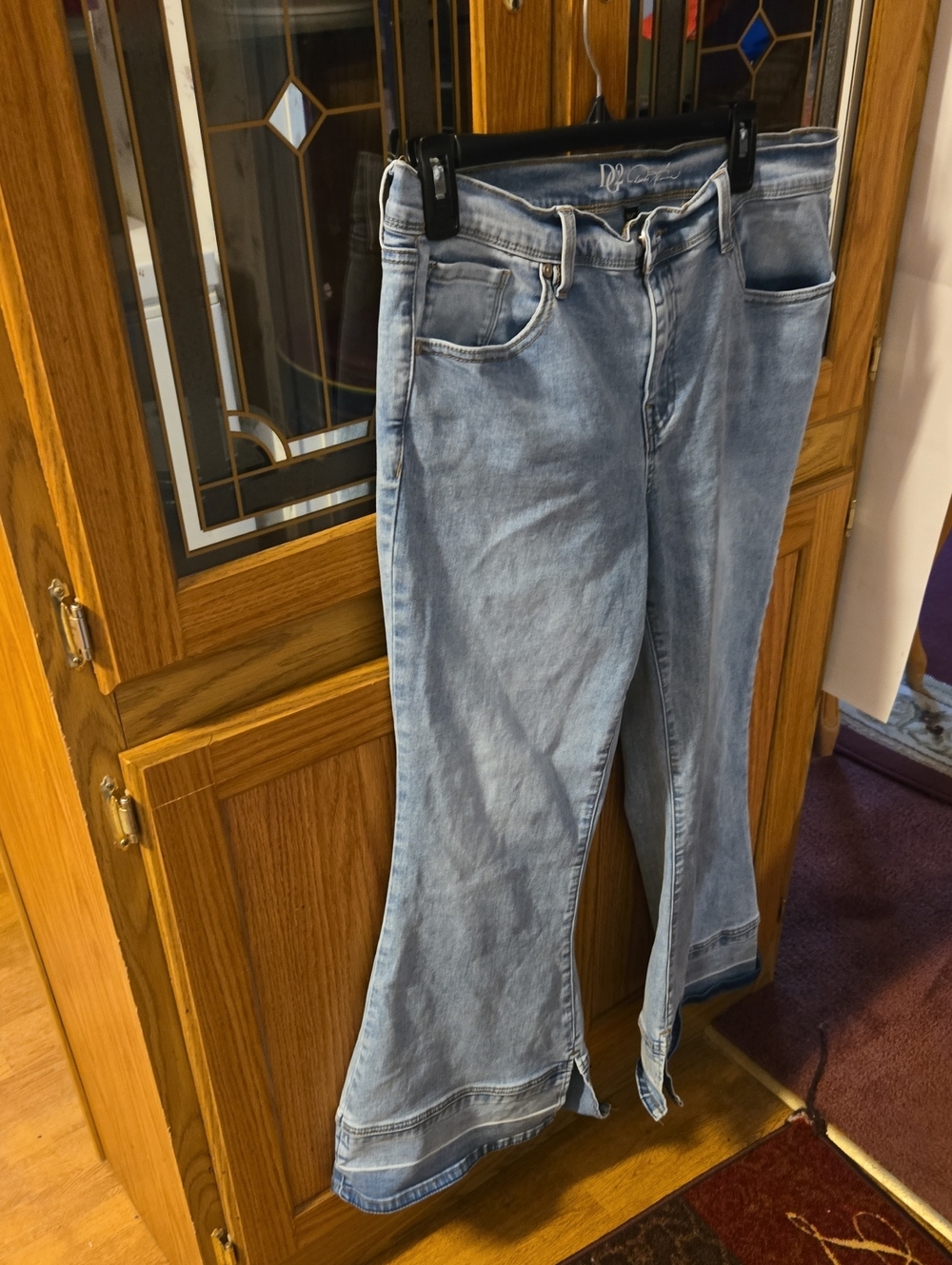Light Blue Women's Flare Jeans - Classic Denim